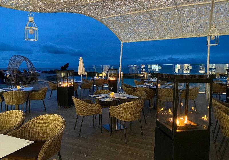 Отель Europe Villa Cortes Gl