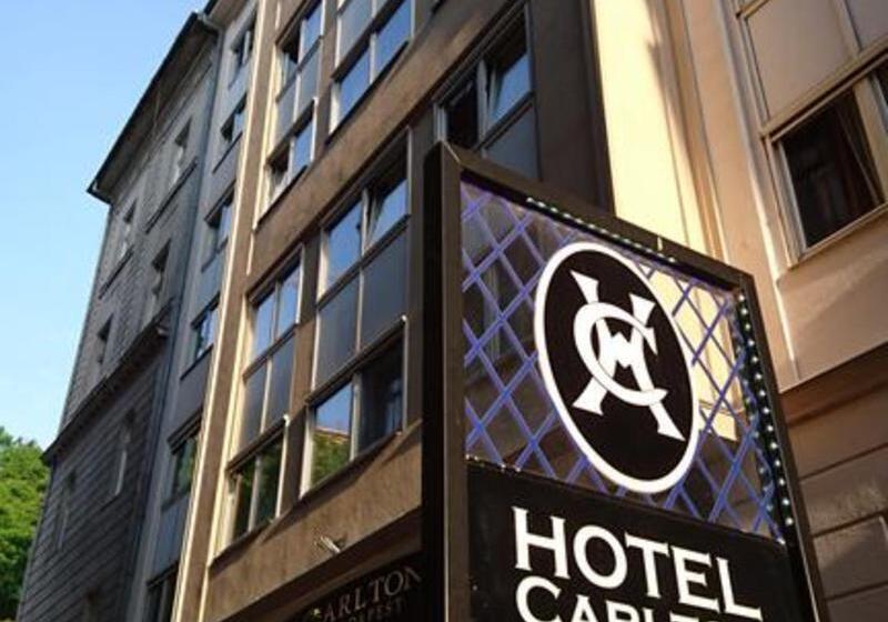 Carlton Hotel Buda Castle