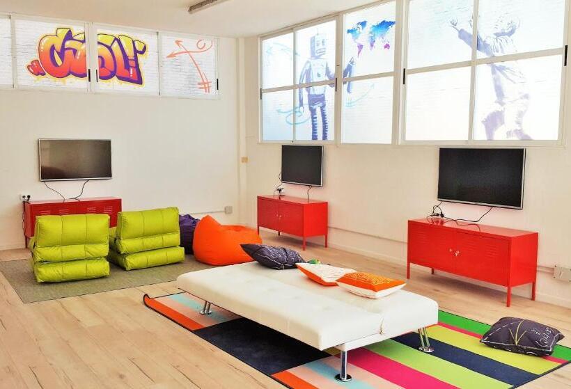 هتل Fergus Club Europa