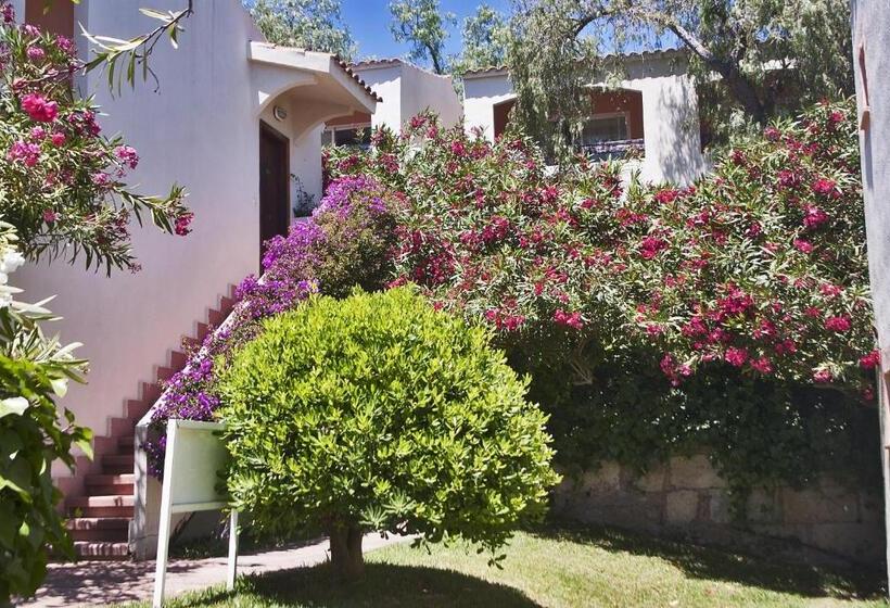 هتل Fergus Club Europa