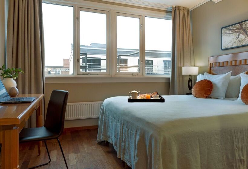 First Hotel Millennium