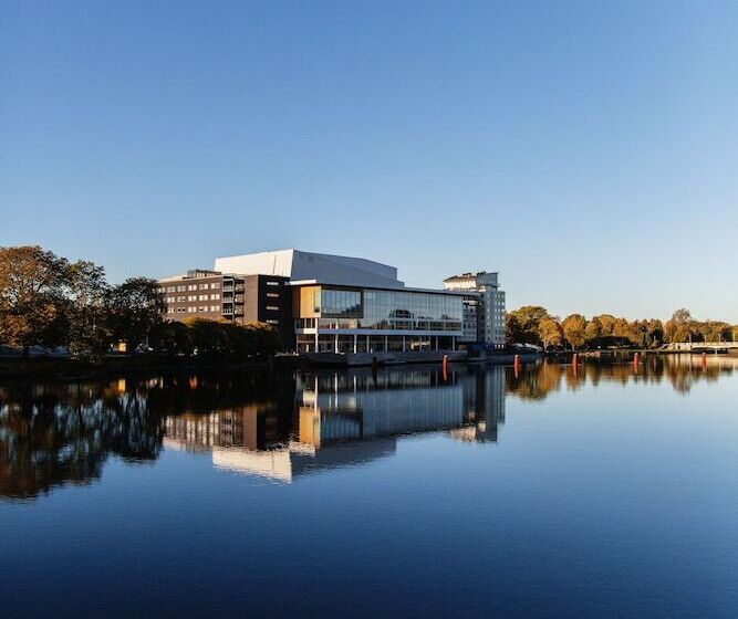 Best Western Hotel River C