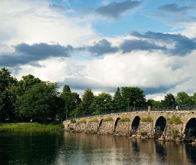 Best Western Hotel River C