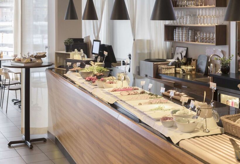 Best Western Hotel River C