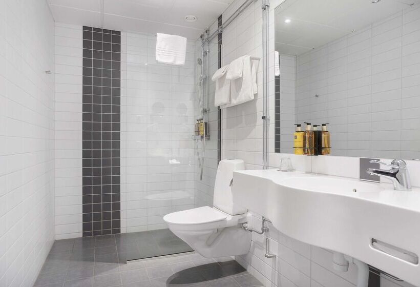 Best Western Hotel River C