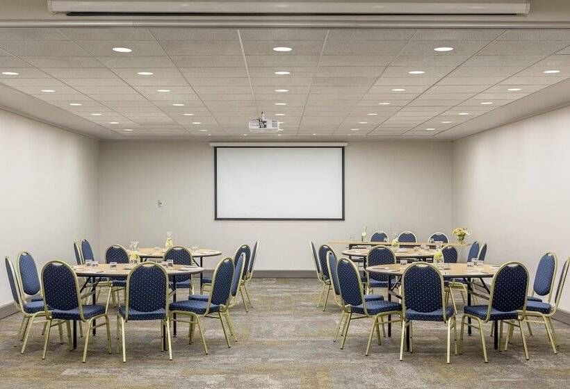 فندق Four Points by Sheraton Santiago