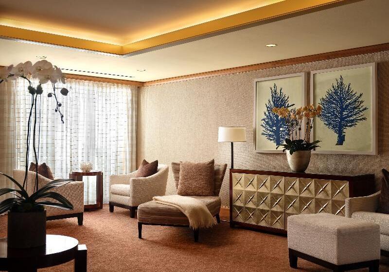 호텔 Grand America