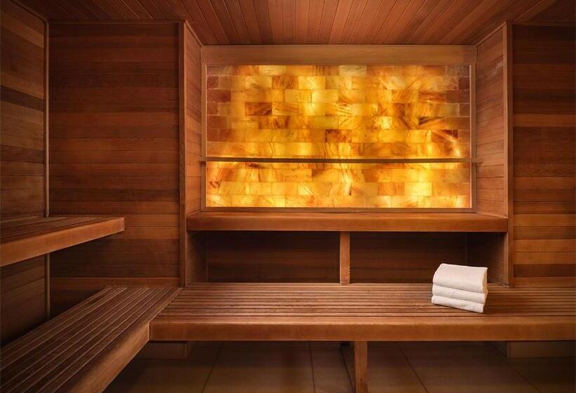 호텔 Grand America