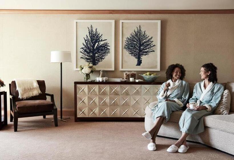 호텔 Grand America