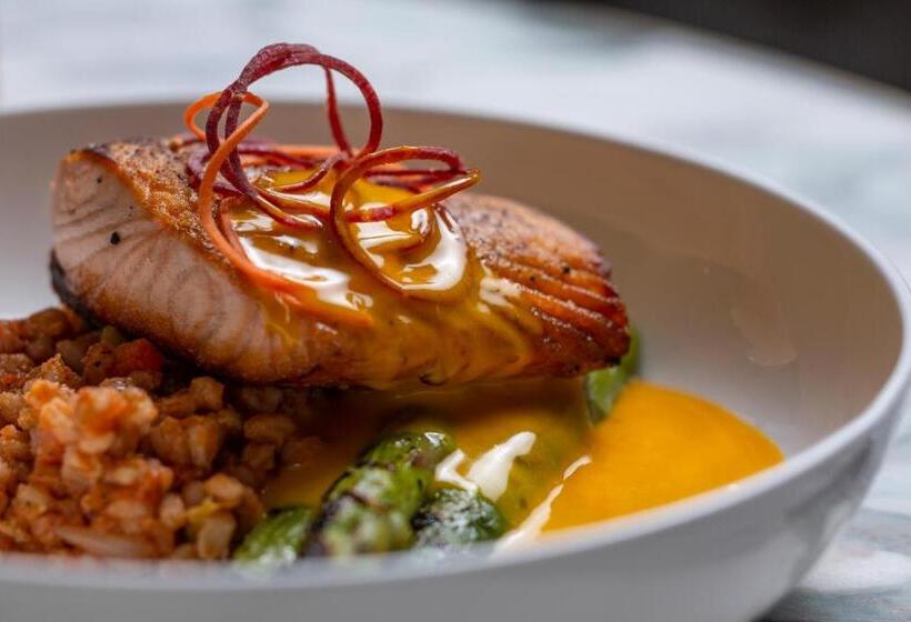 호텔 Grand America