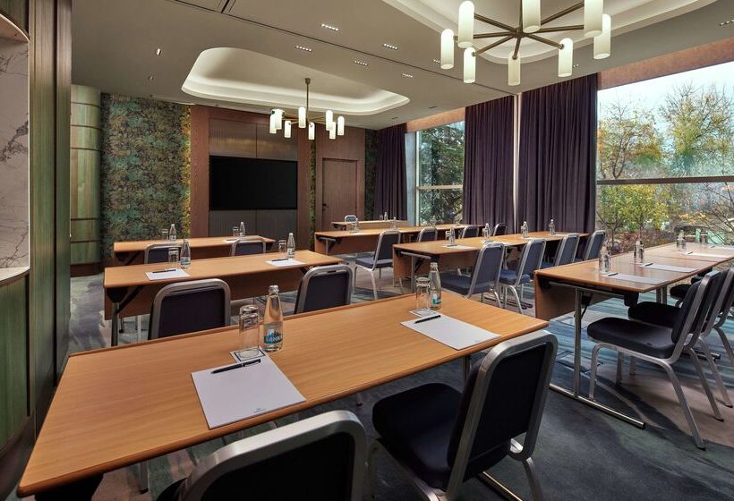 فندق Hilton Sofia