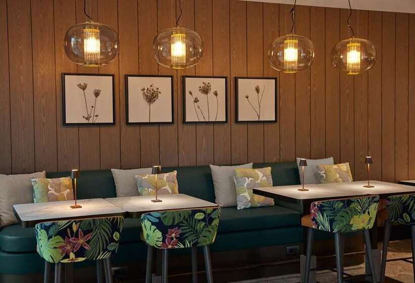 فندق Hilton Sofia