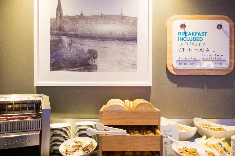 فندق Holiday Inn Express Perth, An Ihg