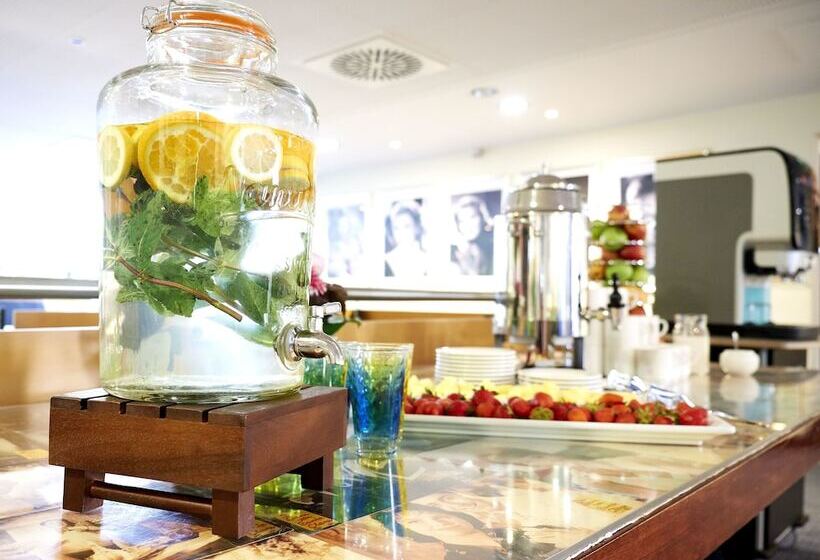 Hollywood Media Hotel Am Kurfürstendamm