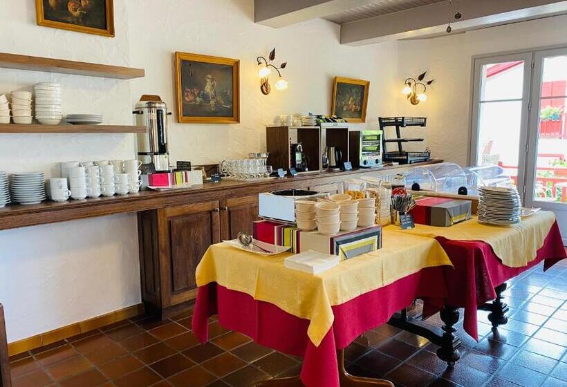 Отель Hôtel Ramuntcho