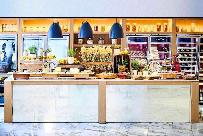 Отель Hyatt Regency Paris Etoile