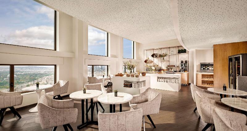 Отель Hyatt Regency Paris Etoile