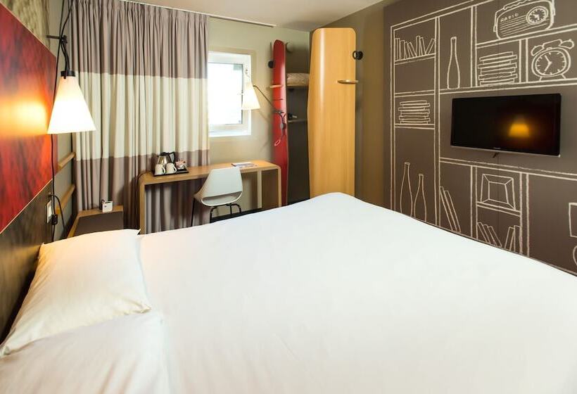 בית מלון כפרי Ibis Leicester