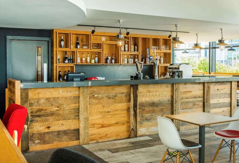 هتل Ibis Leicester