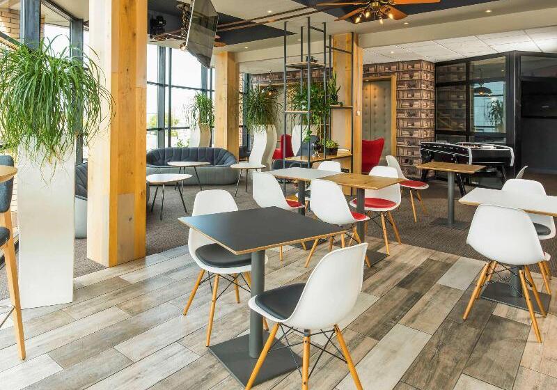 هتل Ibis Leicester