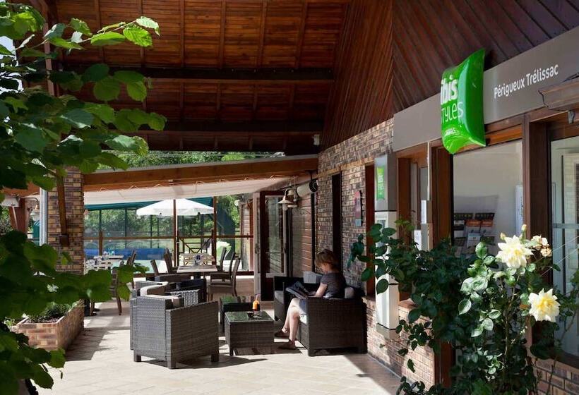 Отель Ibis Styles Périgueux Trélissac