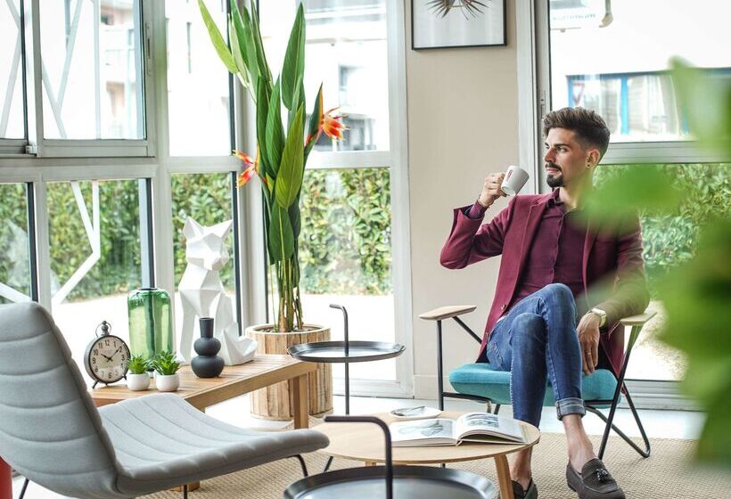 فندق Ibis Tours Centre Giraudeau