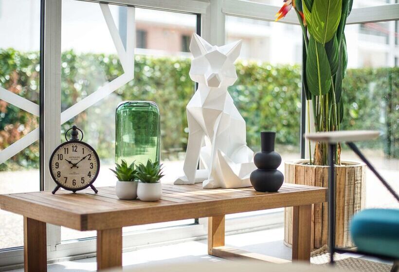 فندق Ibis Tours Centre Giraudeau