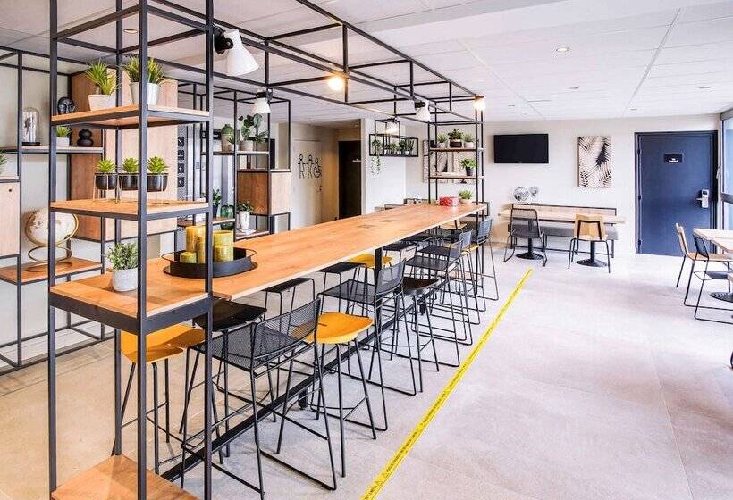 فندق Ibis Tours Centre Giraudeau