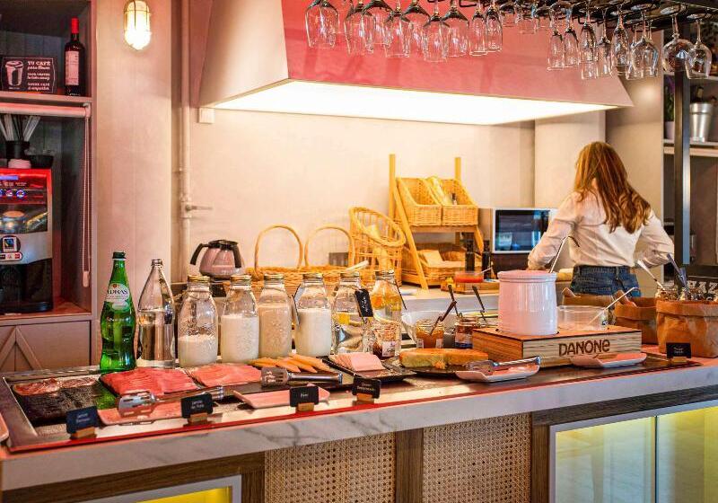 Отель Ibis Valencia Alfafar