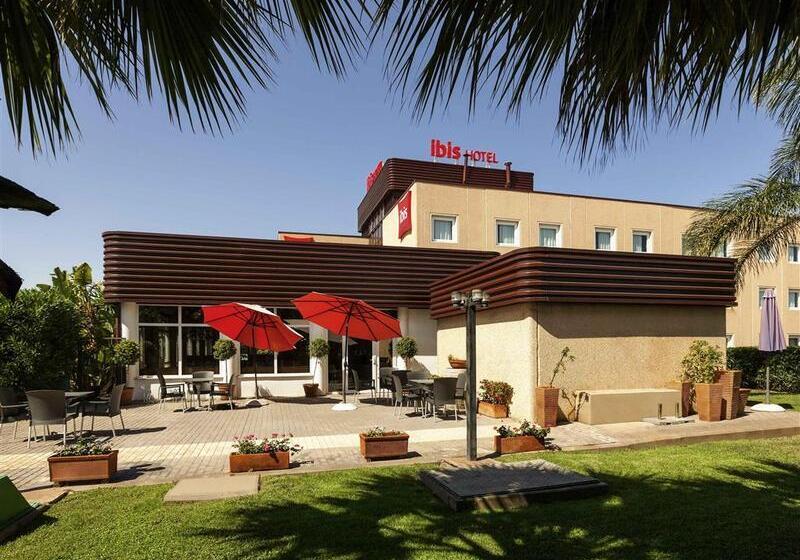 Отель Ibis Valencia Alfafar