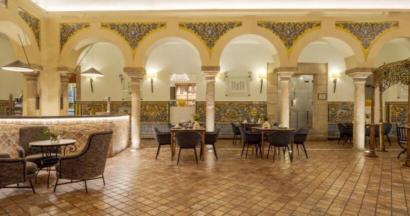 هتل Ilunion Merida Palace