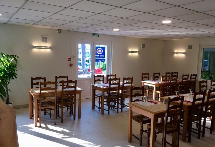 Отель Du Parc Euromédecine By Akena