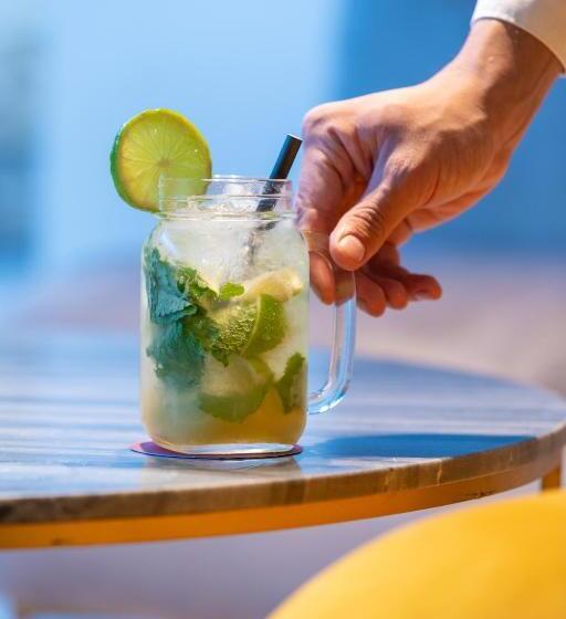 酒店 Js Portocolom Suites