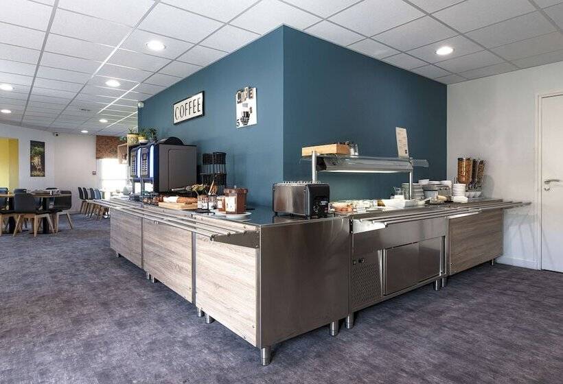 فندق Kyriad Annemasse   Geneve