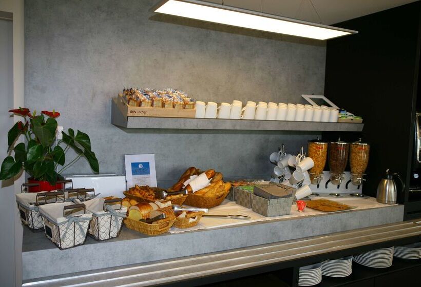 ホテル Kyriad Chateauroux