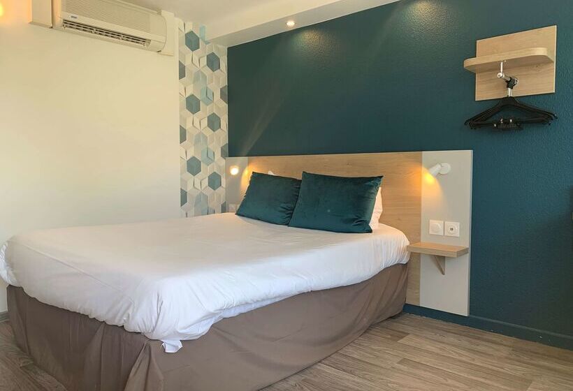 فندق Kyriad Chateauroux  Saint Maur