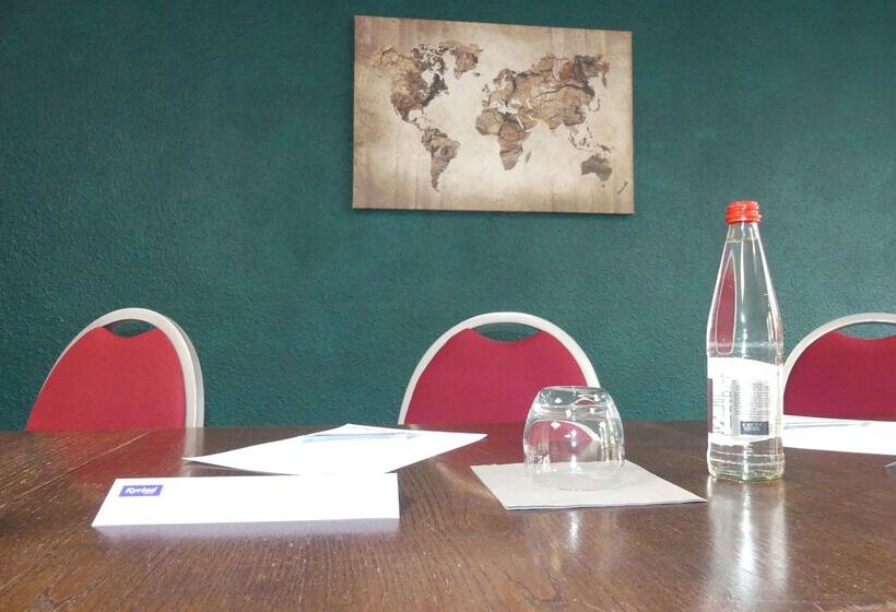 酒店 Kyriad Lyon Sud Saint Genis Laval