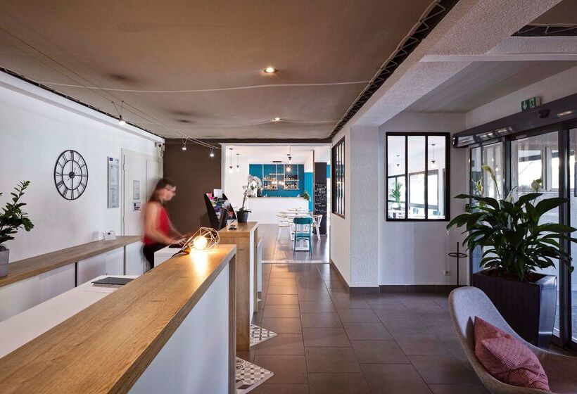 酒店 Kyriad Lyon Sud Saint Genis Laval