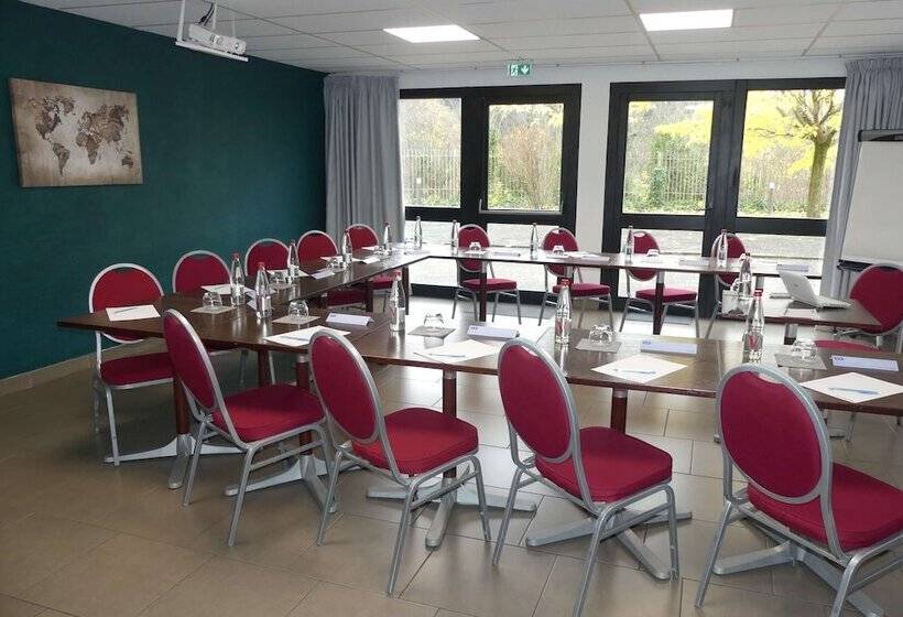 酒店 Kyriad Lyon Sud Saint Genis Laval