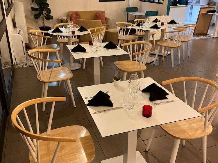 酒店 Kyriad Lyon Sud Saint Genis Laval