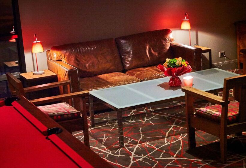 هتل Kyriad Prestige Beaune Le Panorama