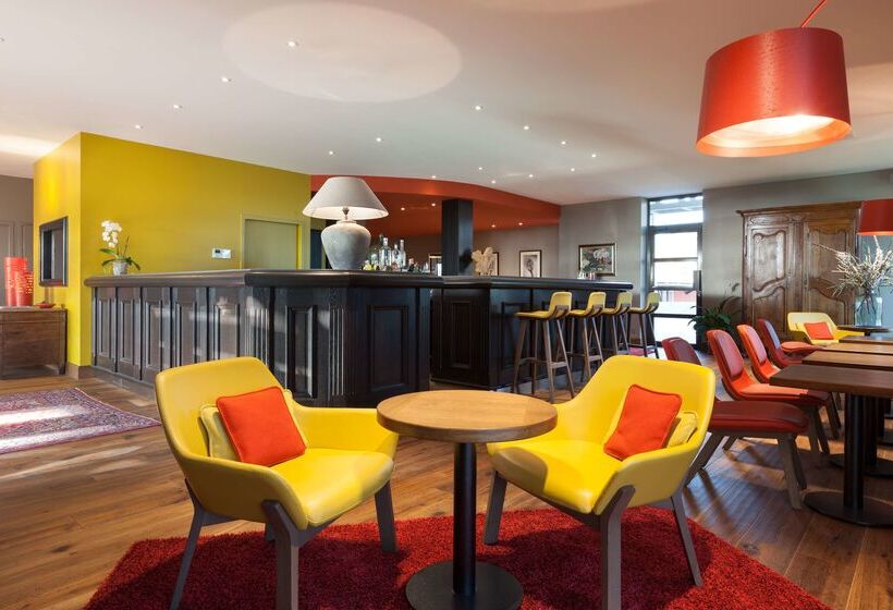 هتل Kyriad Prestige Beaune Le Panorama