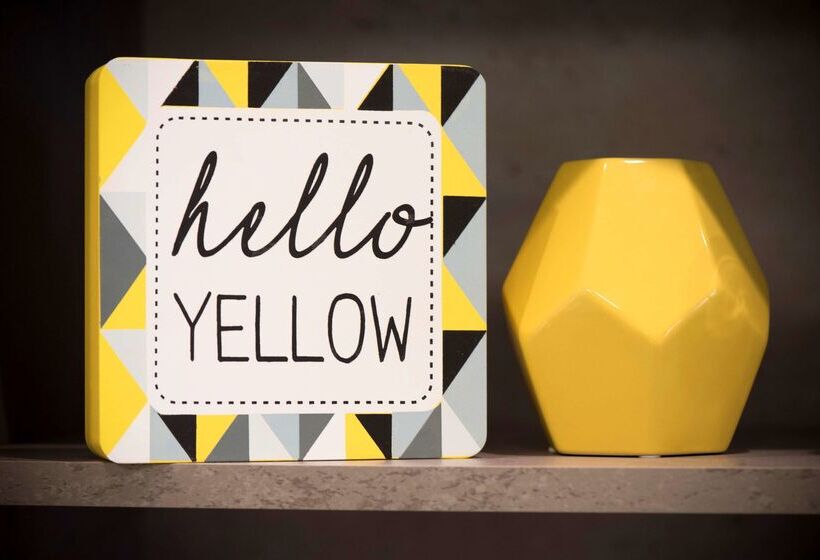 ホテル Kyriad Saint Etienne Centre