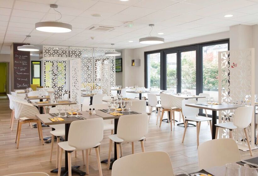 ホテル Kyriad Saint Etienne Centre