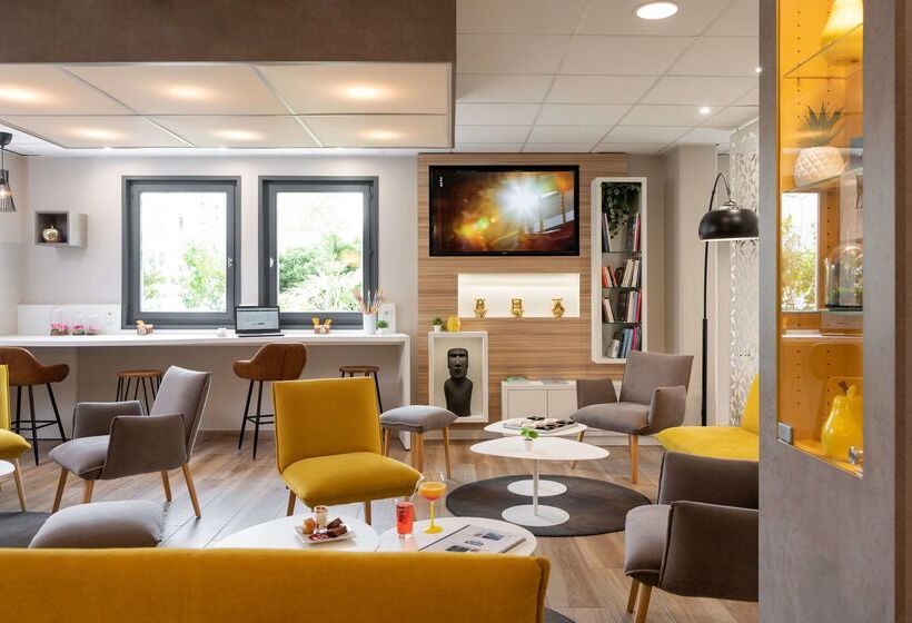 ホテル Kyriad Saint Etienne Centre