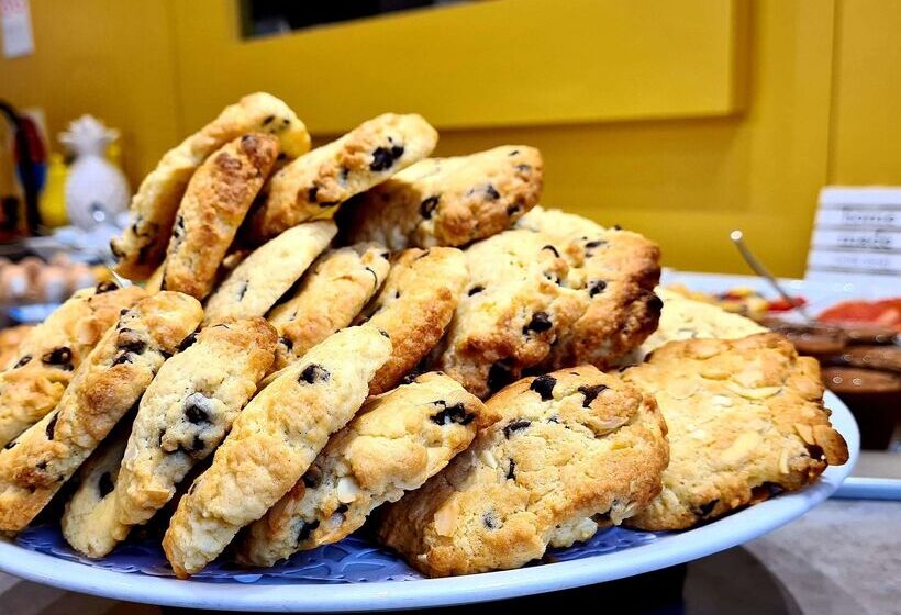 ホテル Kyriad Saint Etienne Centre