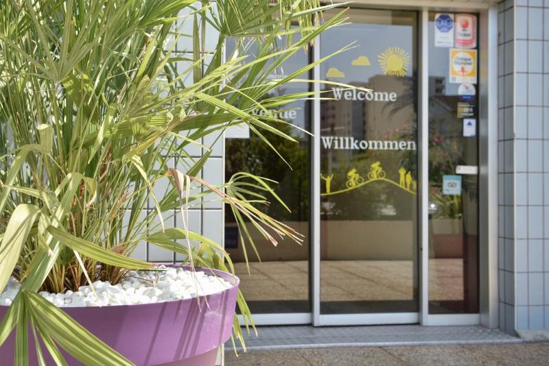 ホテル Kyriad Saint Etienne Centre