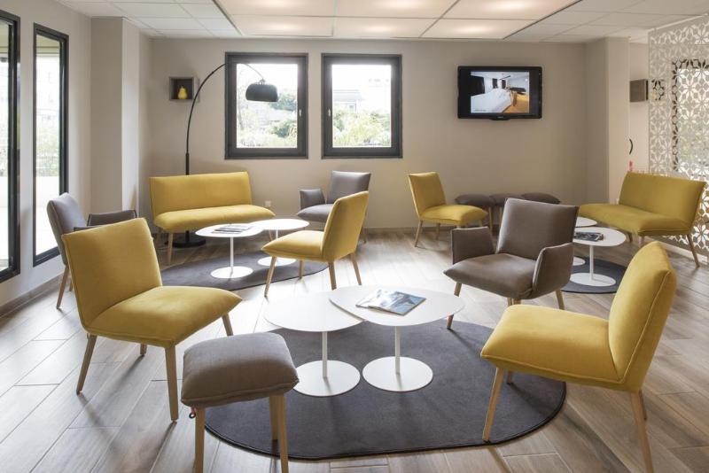 ホテル Kyriad Saint Etienne Centre