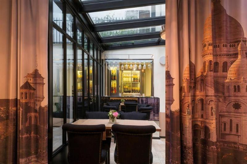 ホテル Hôtel Dalila