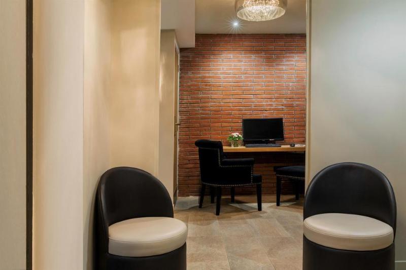 ホテル Hôtel Dalila